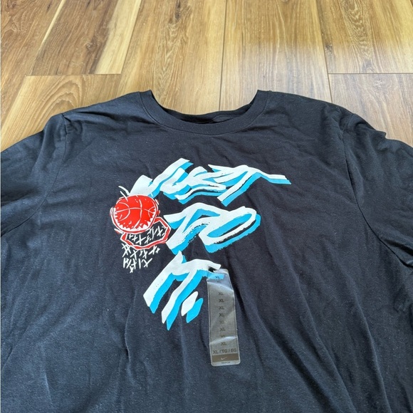 Nike Basketball Tee size XL NWT - Picture 5 of 6